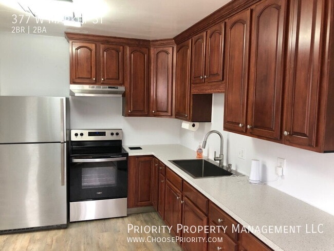 Photo - 377 W Market St