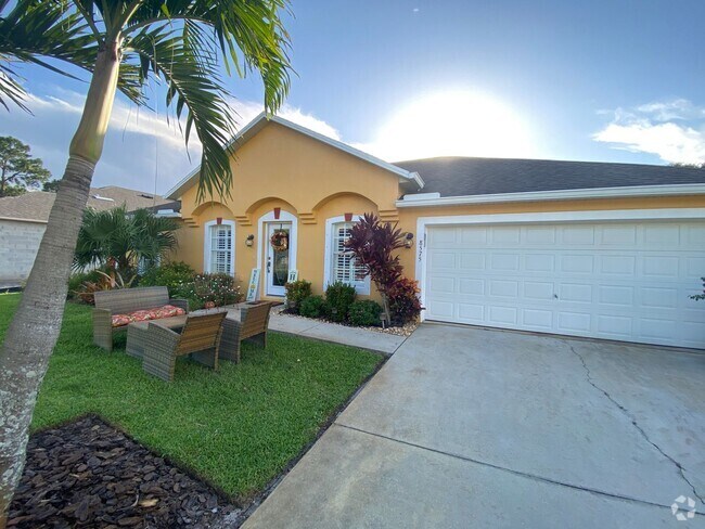 Building Photo - Vero Beach / Sebastian 3/2 Rental