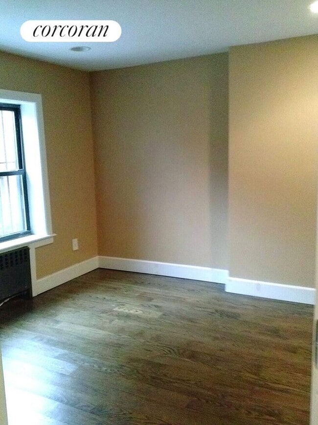 Photo - 1039 Herkimer St