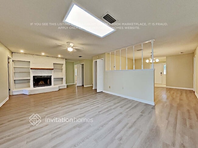 Photo - 1760 Harbor Oaks Pl