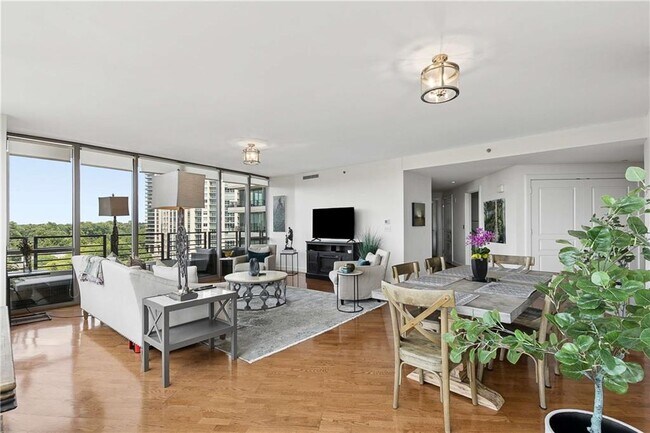 Photo - 700 Park Regency Pl NE Unit 1607