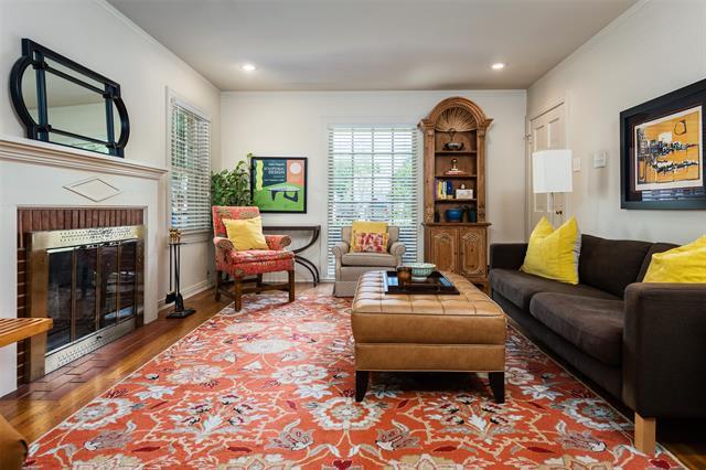 Photo - 5122 W Amherst Ave