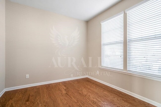 Photo - 4430 Hillsgrove Rd