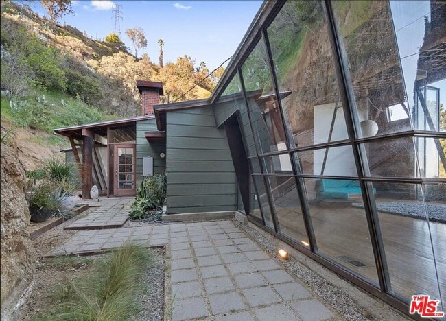 Photo - 8663 Nash Dr