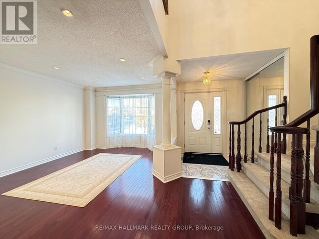 Photo - 2 Kentsdale Dr