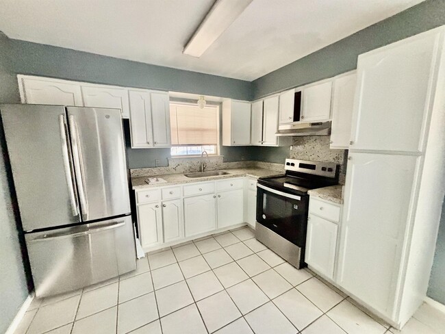 Photo - 3411 Morelos Dr