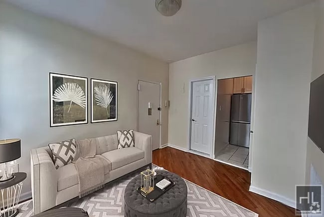 Building Photo - East 73rd Street Unit 3 Rental