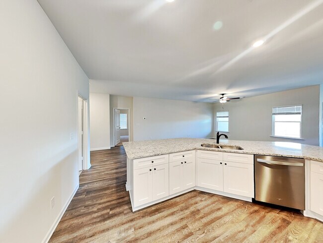 Photo - 6144 Nathaniel Ln