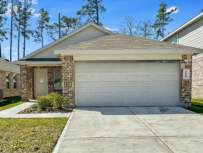 Building Photo - 5818 Hampton Vly Dr Rental