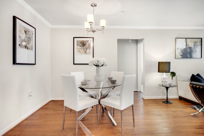 Enclave At Highland Ridge Apartments