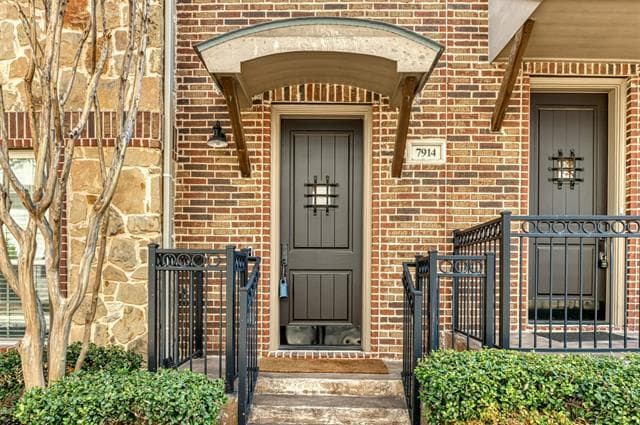 Building Photo - 7914 Bishop Rd