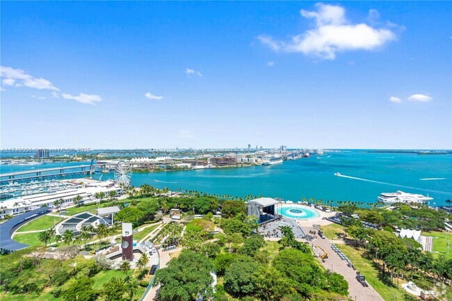 Building Photo - 50 Biscayne Blvd Unit 2604 Rental