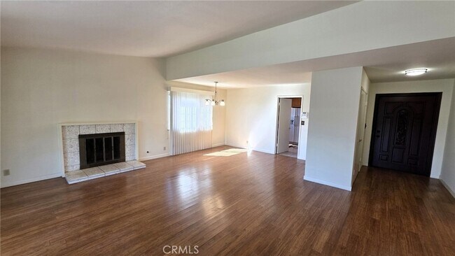 Photo - 824 N 16th St