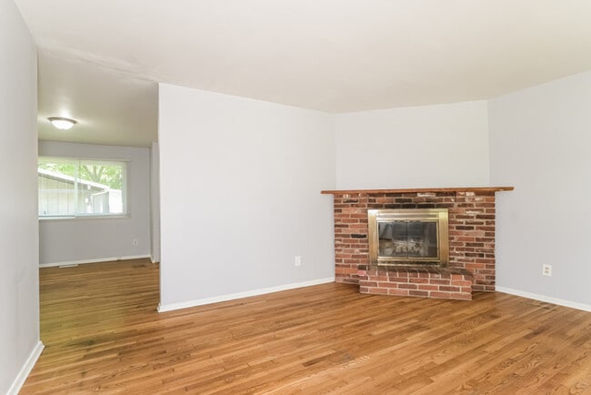 Photo - Fantastic 3bd/2ba home! Let yourself in!