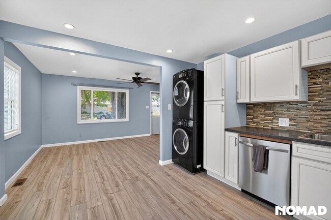 Photo - 2520 S Knox Ct