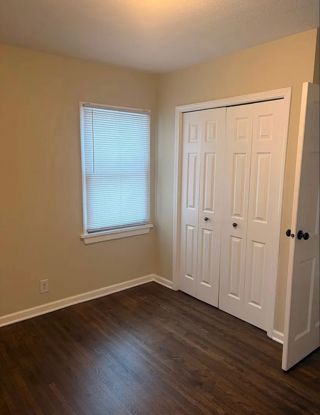 Photo - 5109 48th Ave N