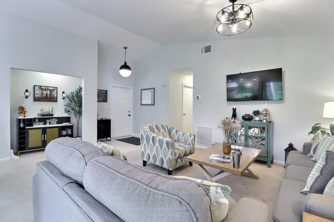 Photo - 2514 Bedford Mews Dr