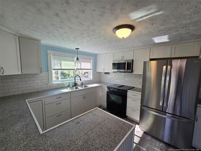 Photo - 219 E Clinton St