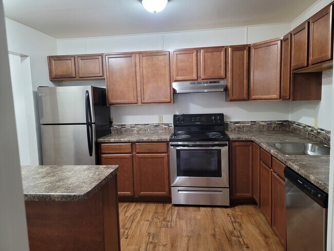 Springtree Apartments