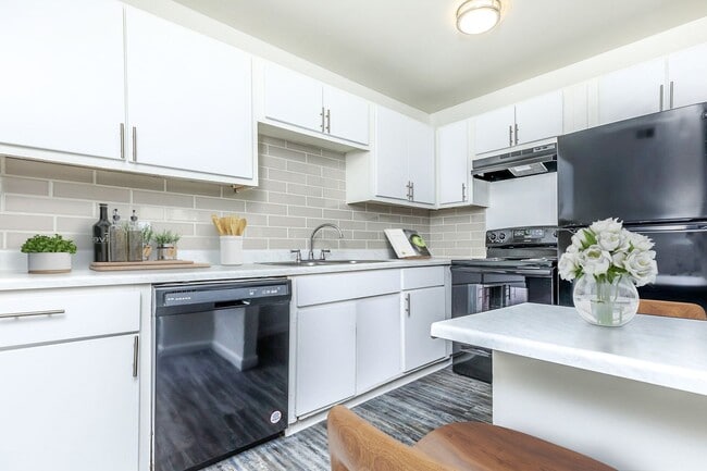 Photo - Apex on Central