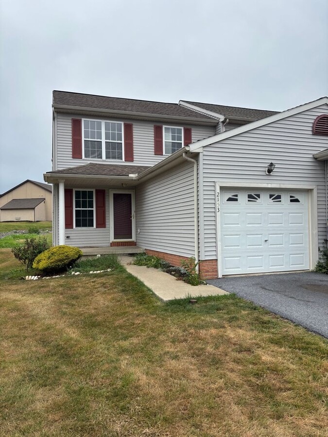 Beautiful 3 bedroom 2.5 bath end unit townhouse - Beautiful 3 bedroom 2.5 bath end unit townhouse