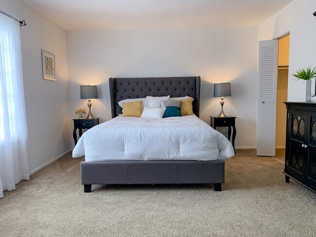 Photo - The Lodge Apartments