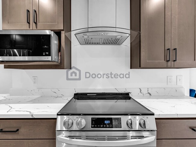 Photo - 3533 NE 17th Pl