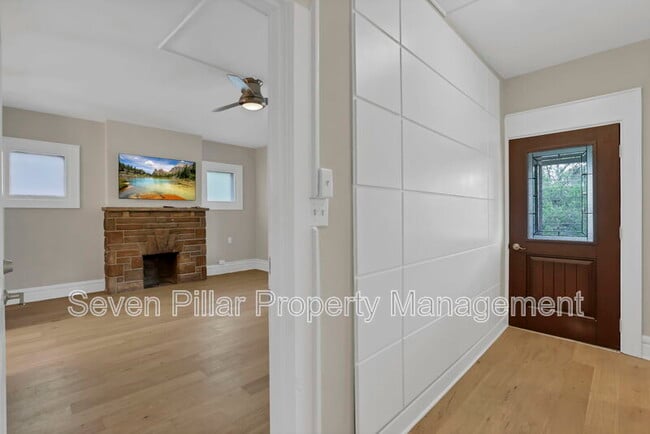 Photo - 1801 N 4th St