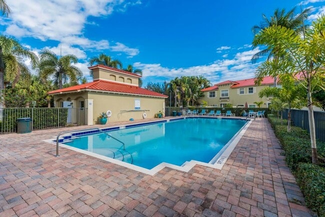 Photo - 183 Lake Monterey Cir