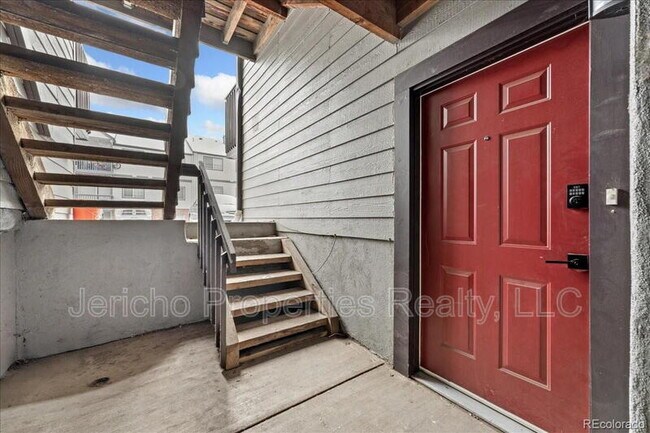 Photo - 6350 Oak St Unit #103
