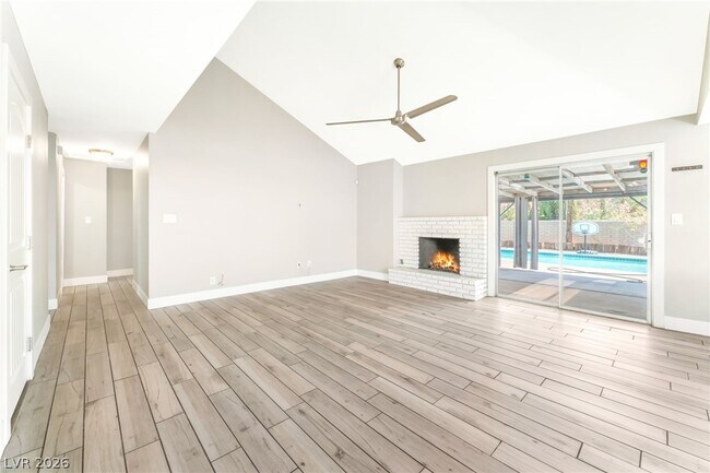 Photo - 1713 Barnard Dr