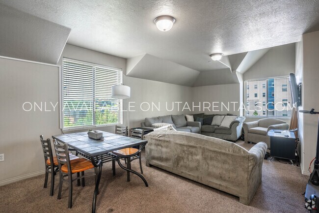 Building Photo - 892 E 700 N Unit F4-1 Rental