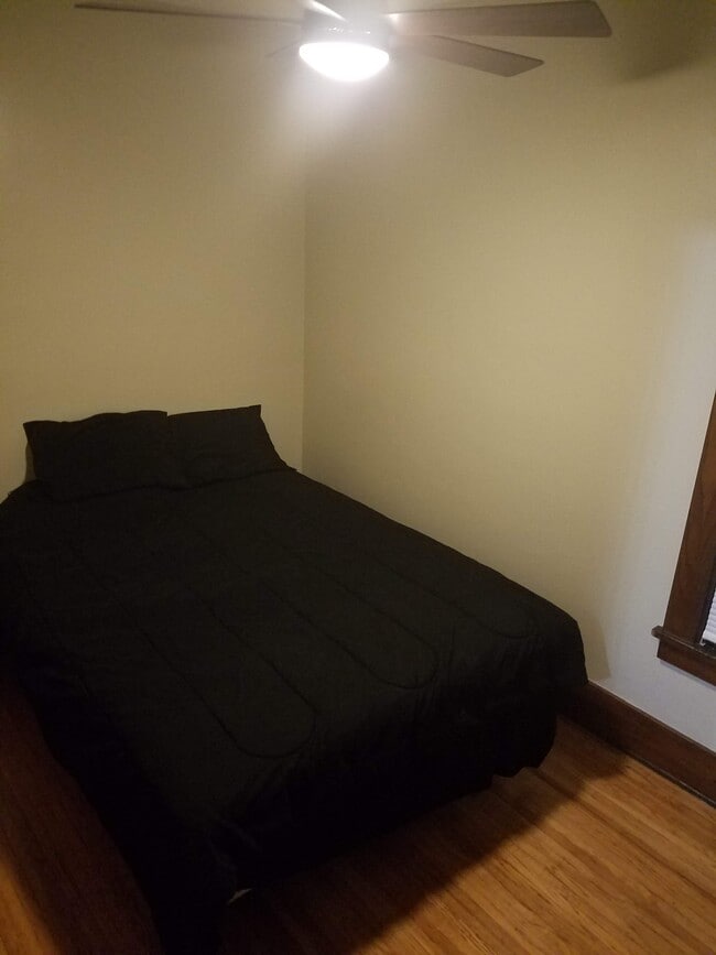 uno de los 3 BR - 9 Cypress Street Unidad 9 Cypress Street