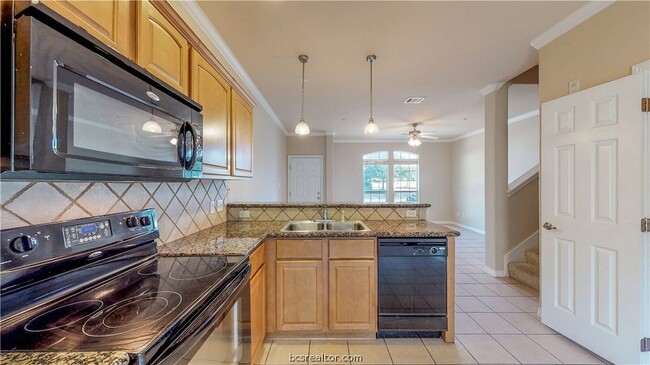 Photo - 305 Holleman Dr E Unit 1306