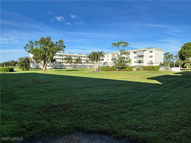 Photo - 1624 Pine Valley Dr Unit 115