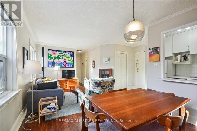 Photo - 114 Vaughan Rd Unité 307