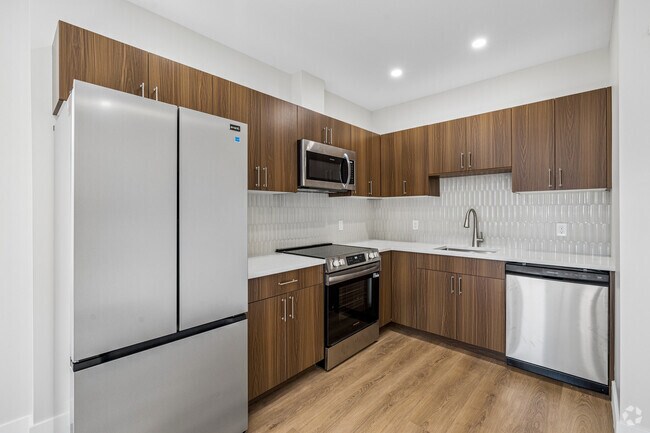 1BR, 1BA - 553SF - Kitchen