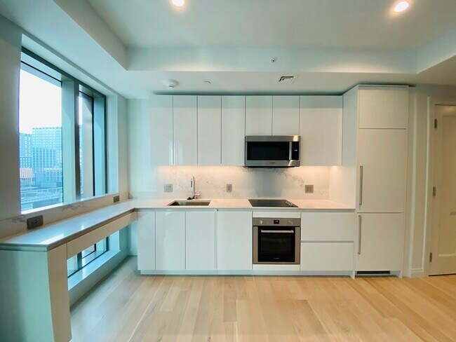 Photo - 135 Seaport Blvd Unit 1012