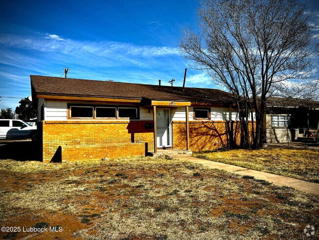 Building Photo - 2420 38th St Rental