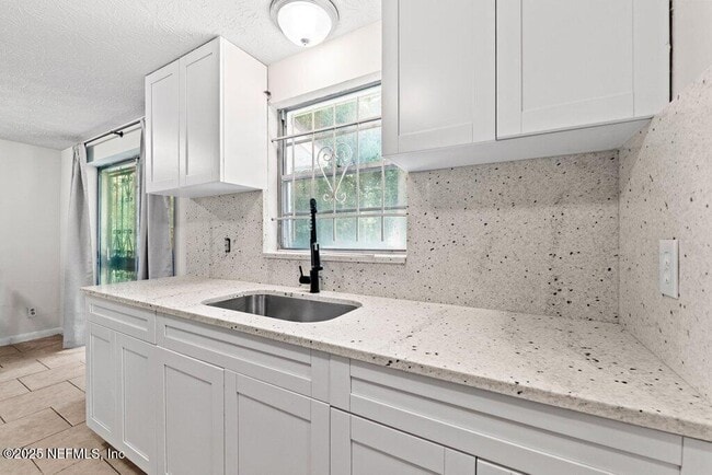Photo - 4504 Lincrest Dr S