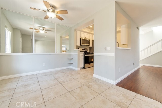 Photo - 76 Christamon S