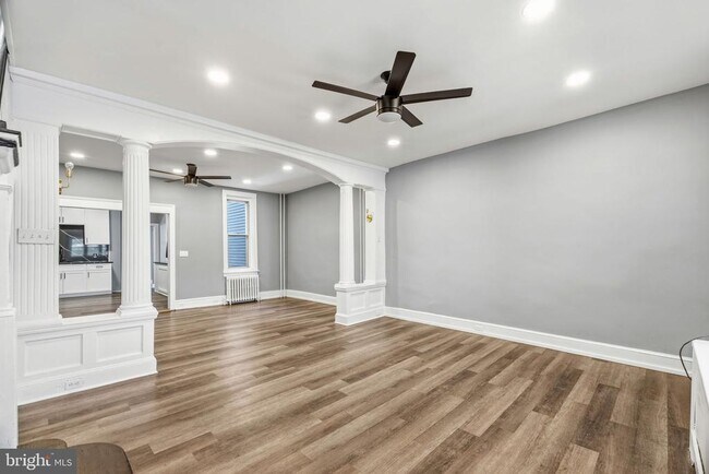 Photo - 3045 Weikel St