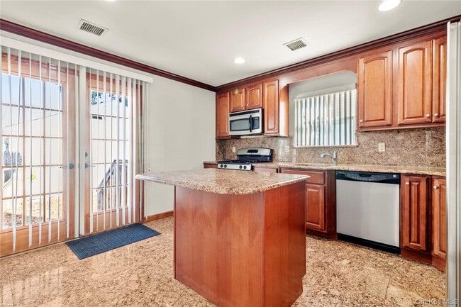 Photo - 1332 Star Ave Apartamento