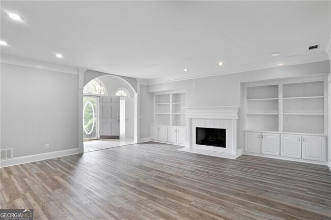 Photo - 6310 Chestnut Pkwy