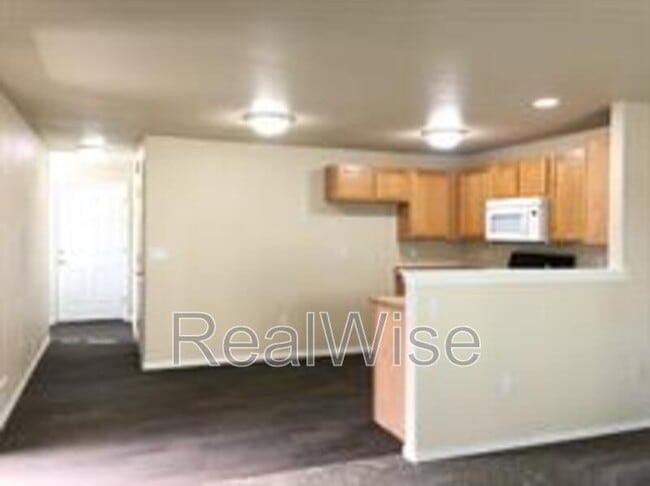 Photo - 2621 NW Cedar Ave