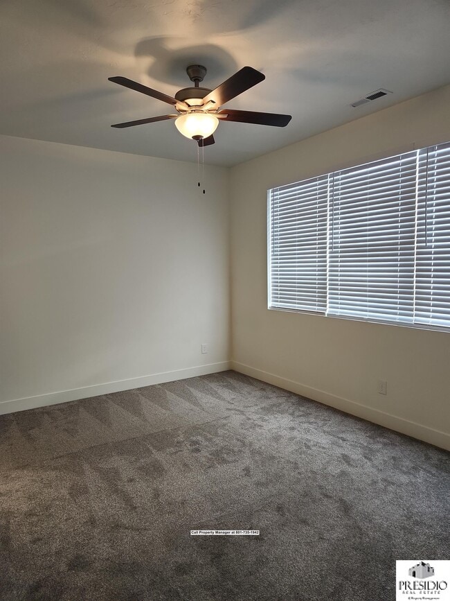Building Photo - 862 W 480 S