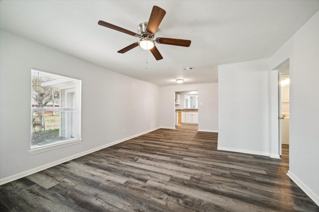 Photo - 705 Westshire Dr