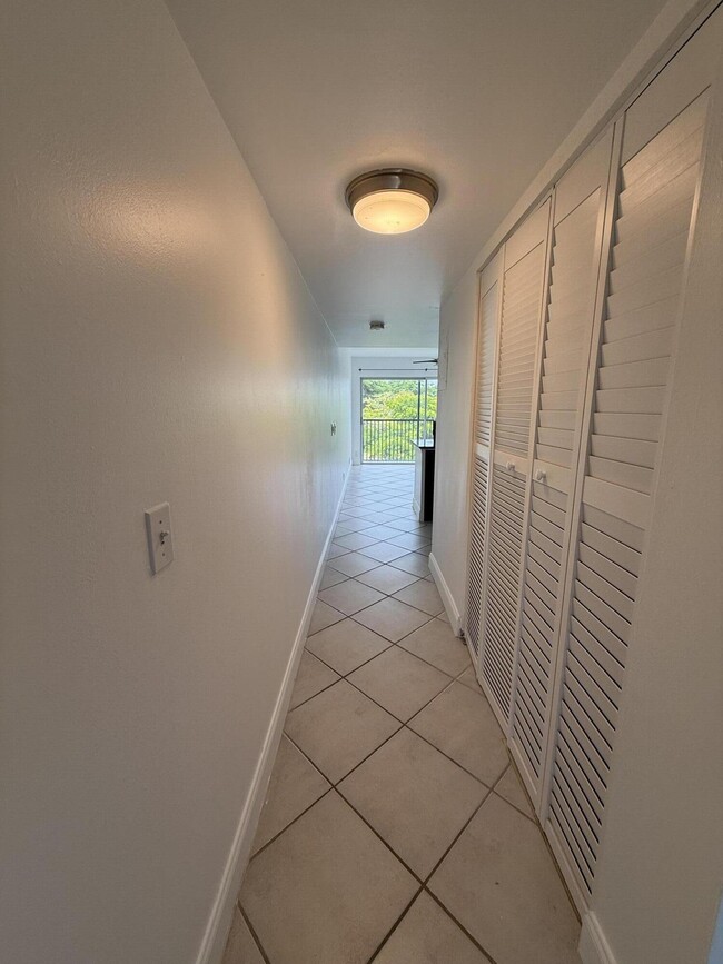 Photo - 9500 SW 3rd St Unit 223