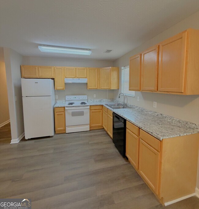 191 Harvell Dr Unit H-1