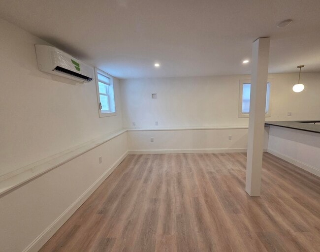 Sala de estar - 24 Winter St Unidad 24C